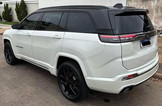 JEEP COMMANDER 2.0 HURRICANE 4 TURBO GASOLINA BLACKHAWK AT9